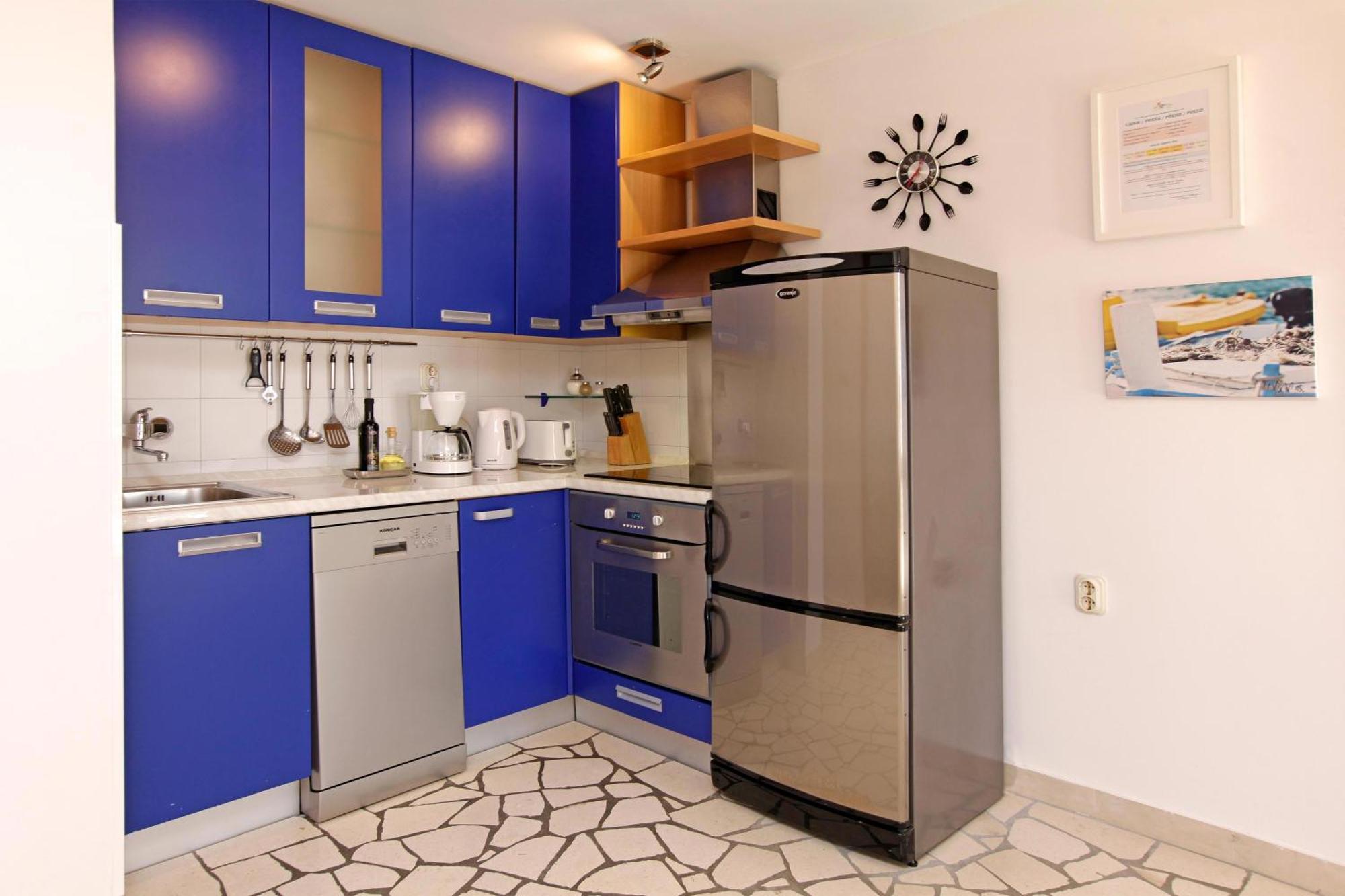 Apartments Mel Бол Экстерьер фото